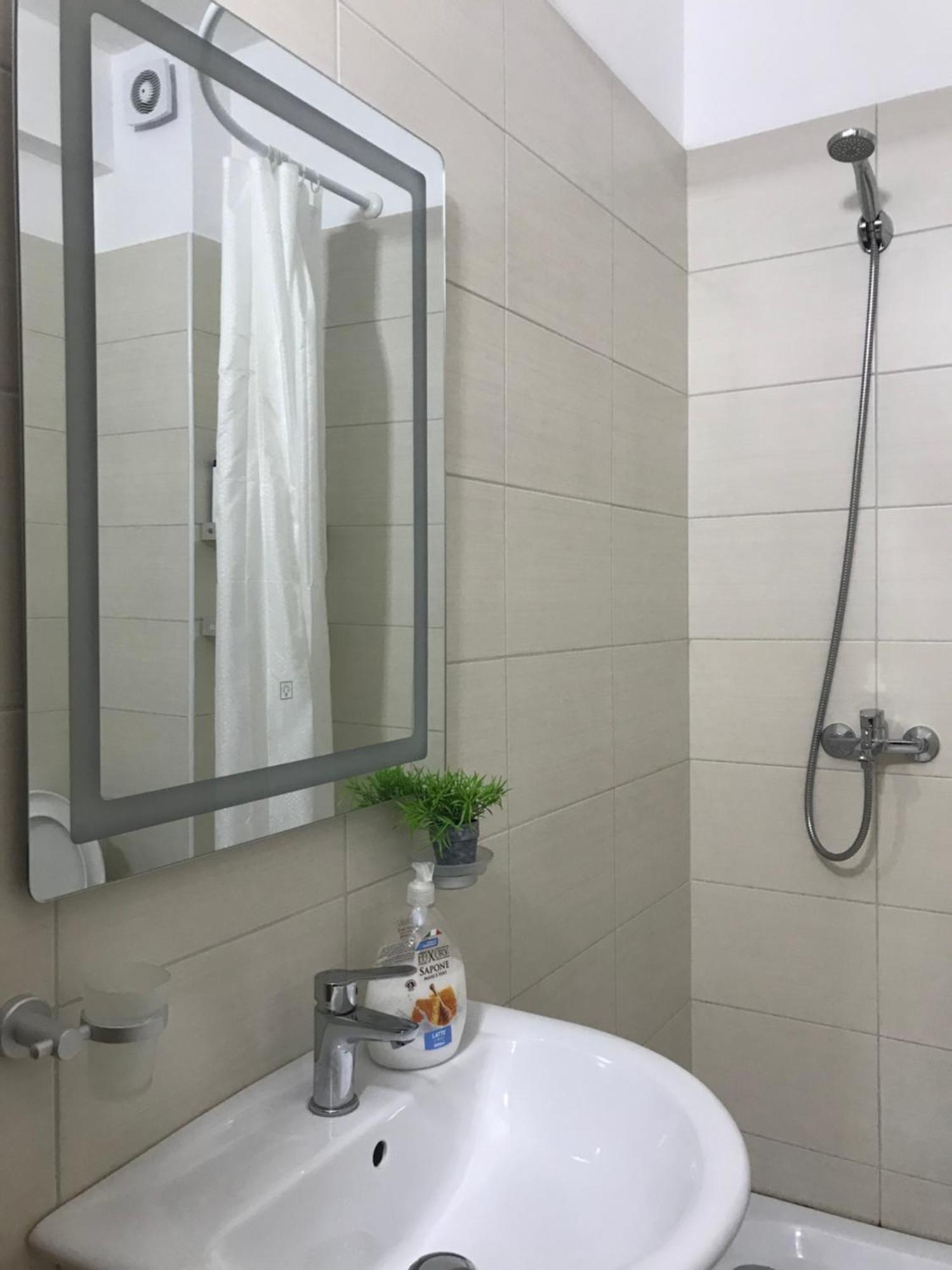 Corazon Guest House Vlorë エクステリア 写真