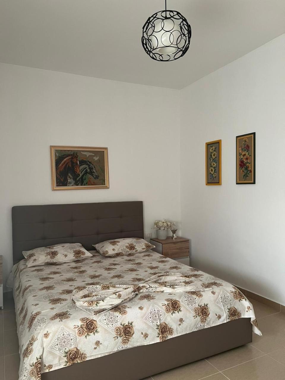 Corazon Guest House Vlorë エクステリア 写真